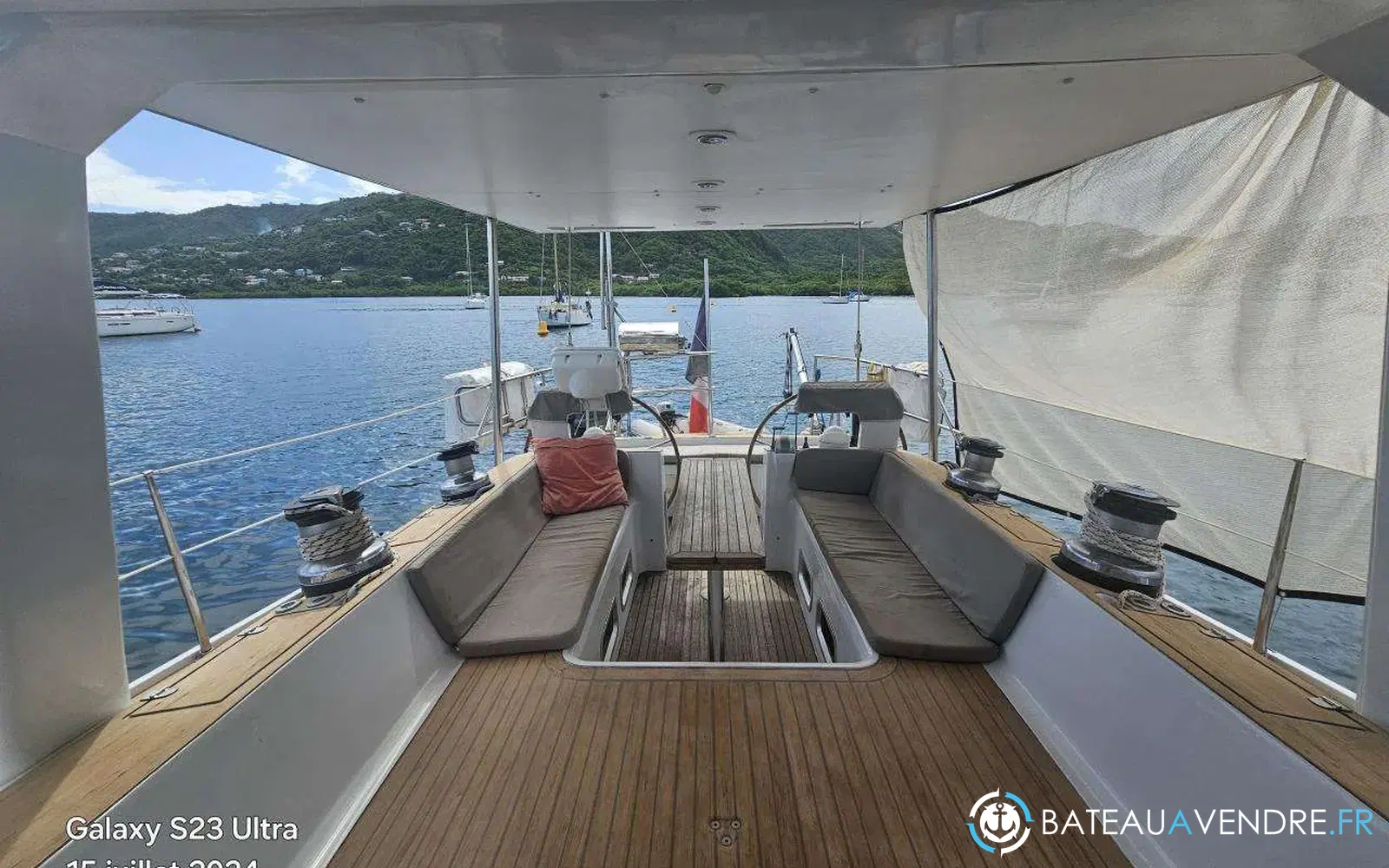 slider 22 Wauquiez Pilot Saloon 60