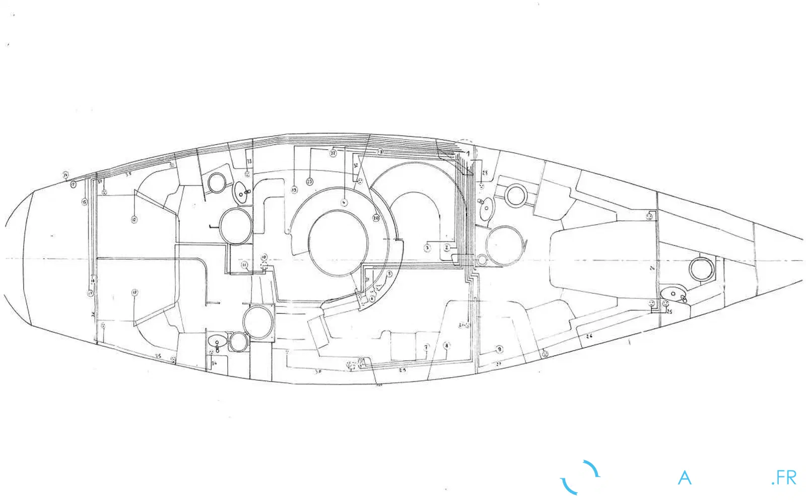 slider 38 Wauquiez Pilot Saloon 60