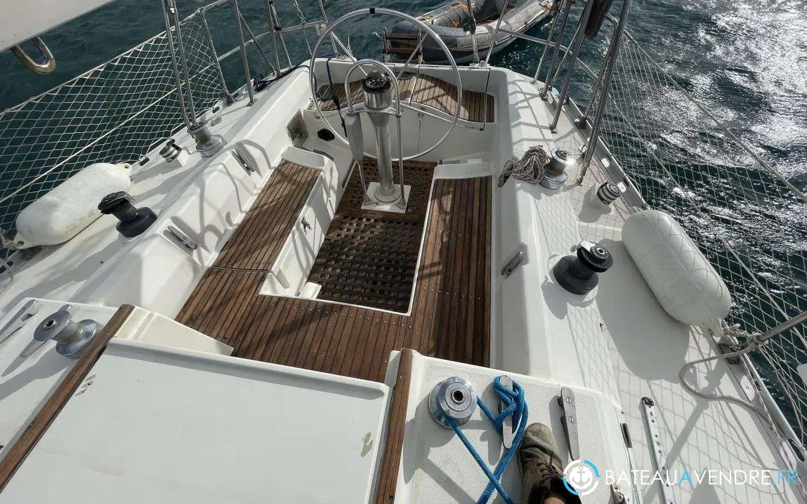 slider 9 Beneteau First 38