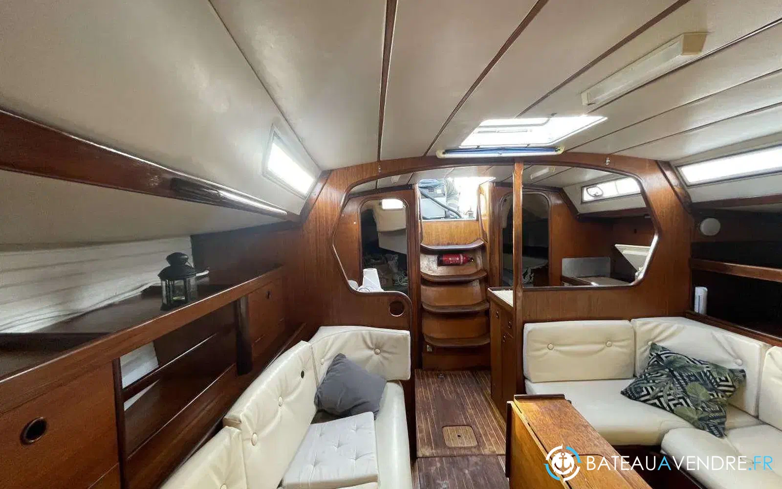 slider 17 Beneteau First 38