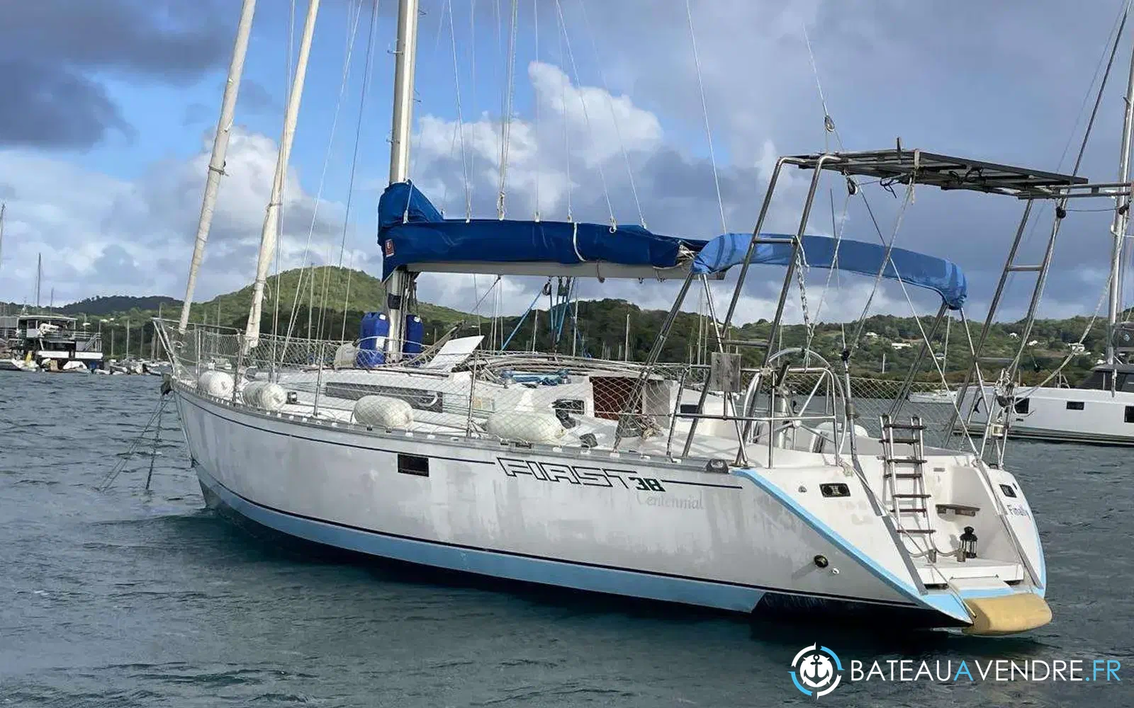 slider 1 Beneteau First 38
