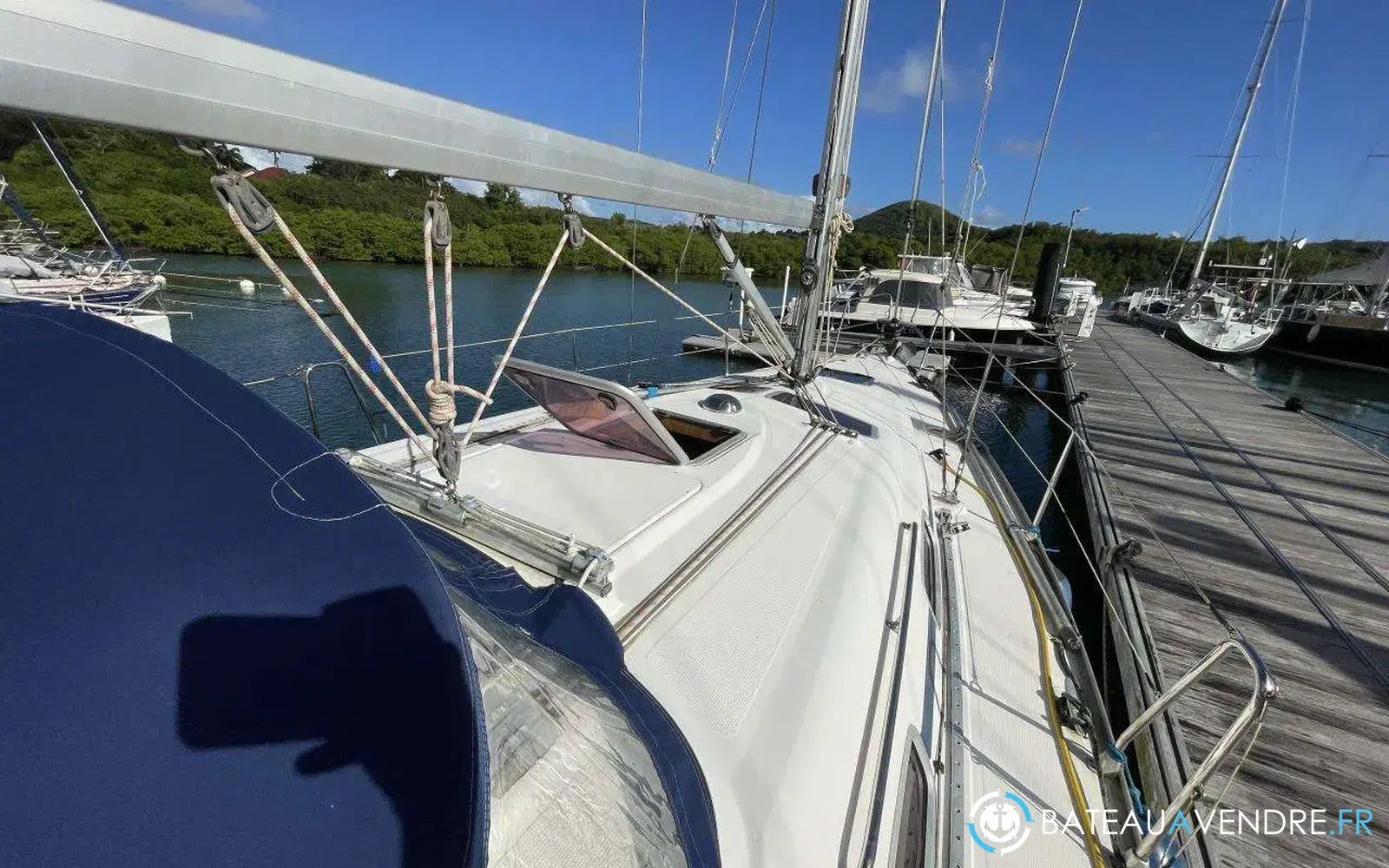 slider 7 Bavaria 33 Cruiser