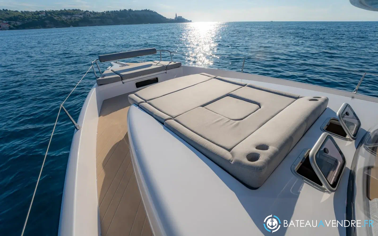 slider 7 Jeanneau Sea Loft 480