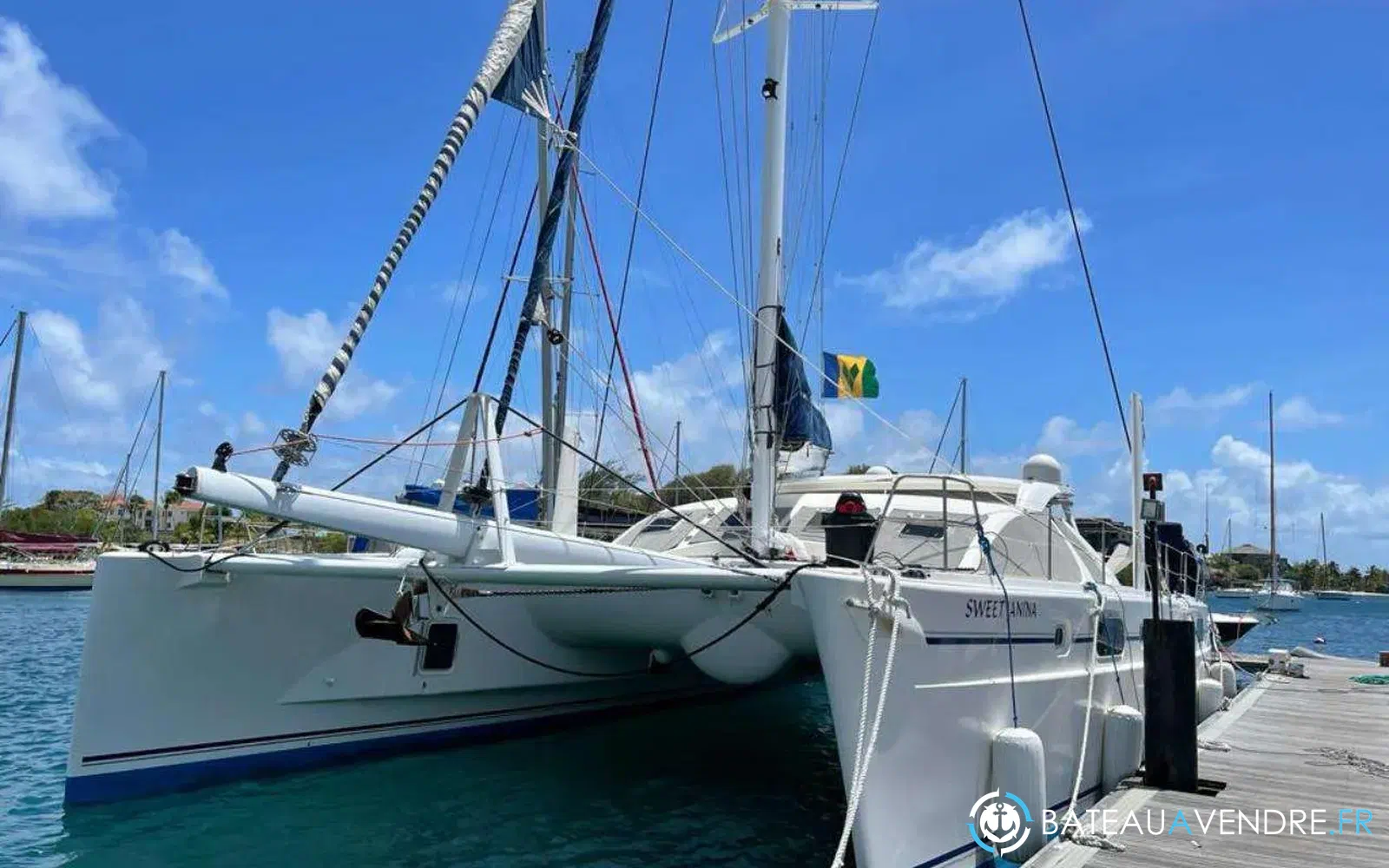 slider 0 Catana 582