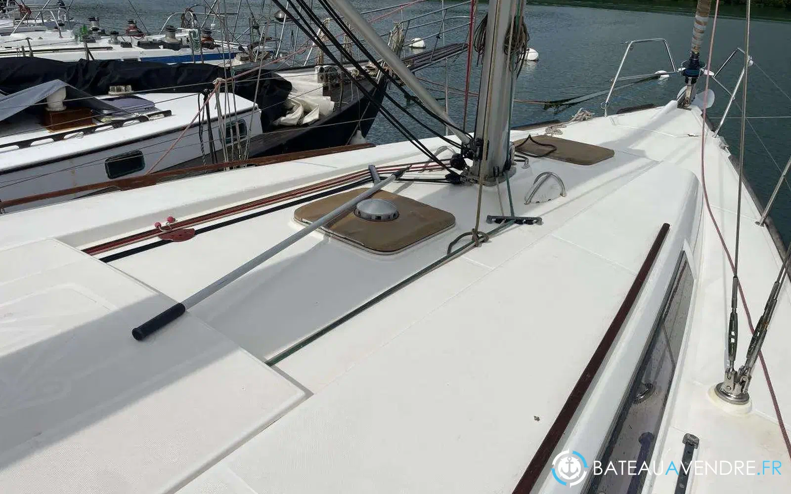 slider 8 Dufour 375 Grand Large