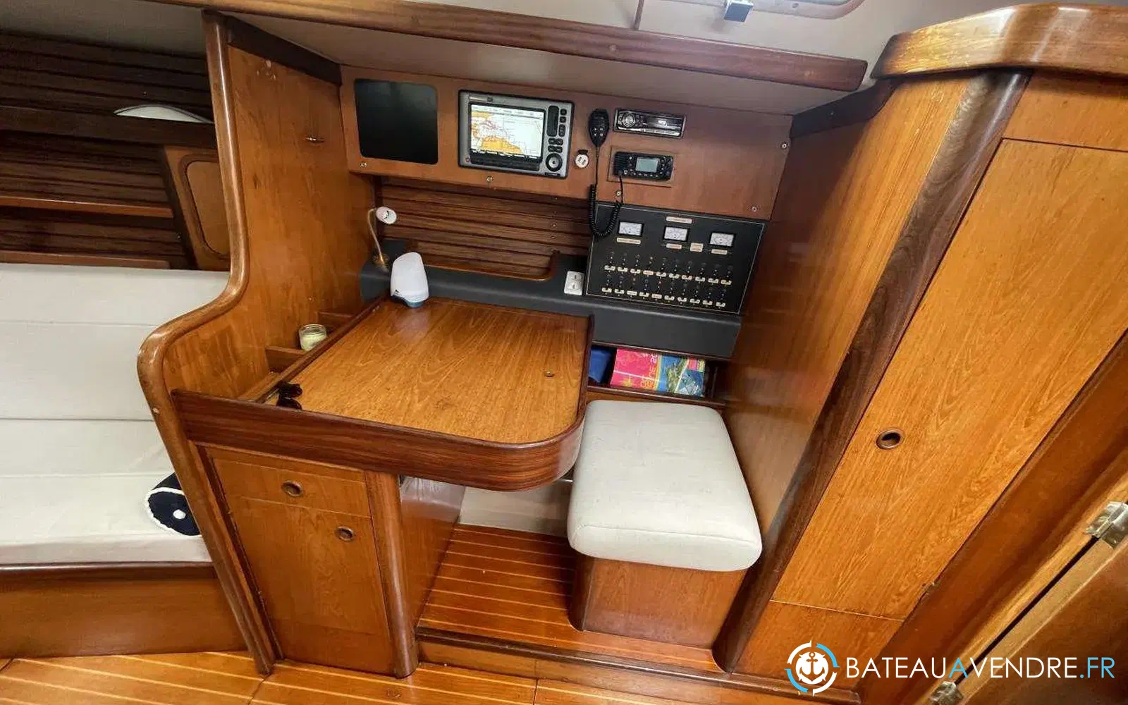 slider 13 Beneteau First 405