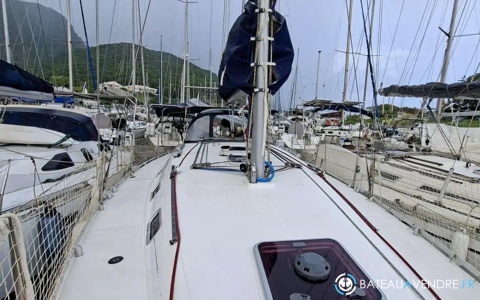 slider 11 Poncin Yachts Harmony 42