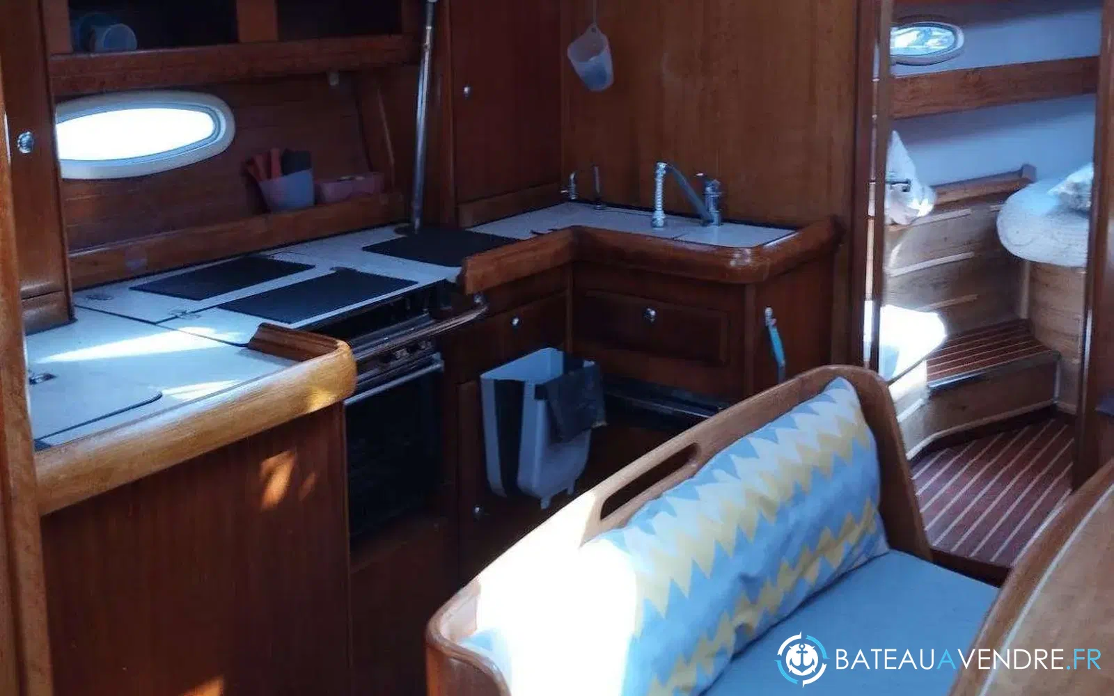 slider 8 Bavaria 42 cruiser