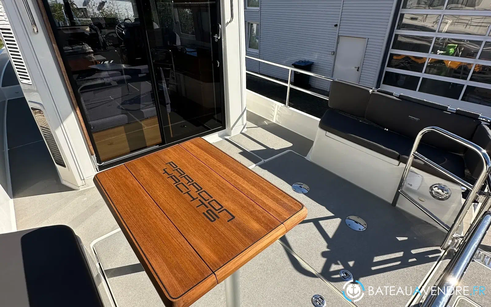 slider 18 Paragon Yachts Paragon 31