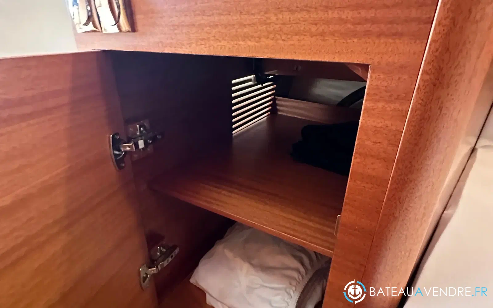slider 59 Paragon Yachts Paragon 31