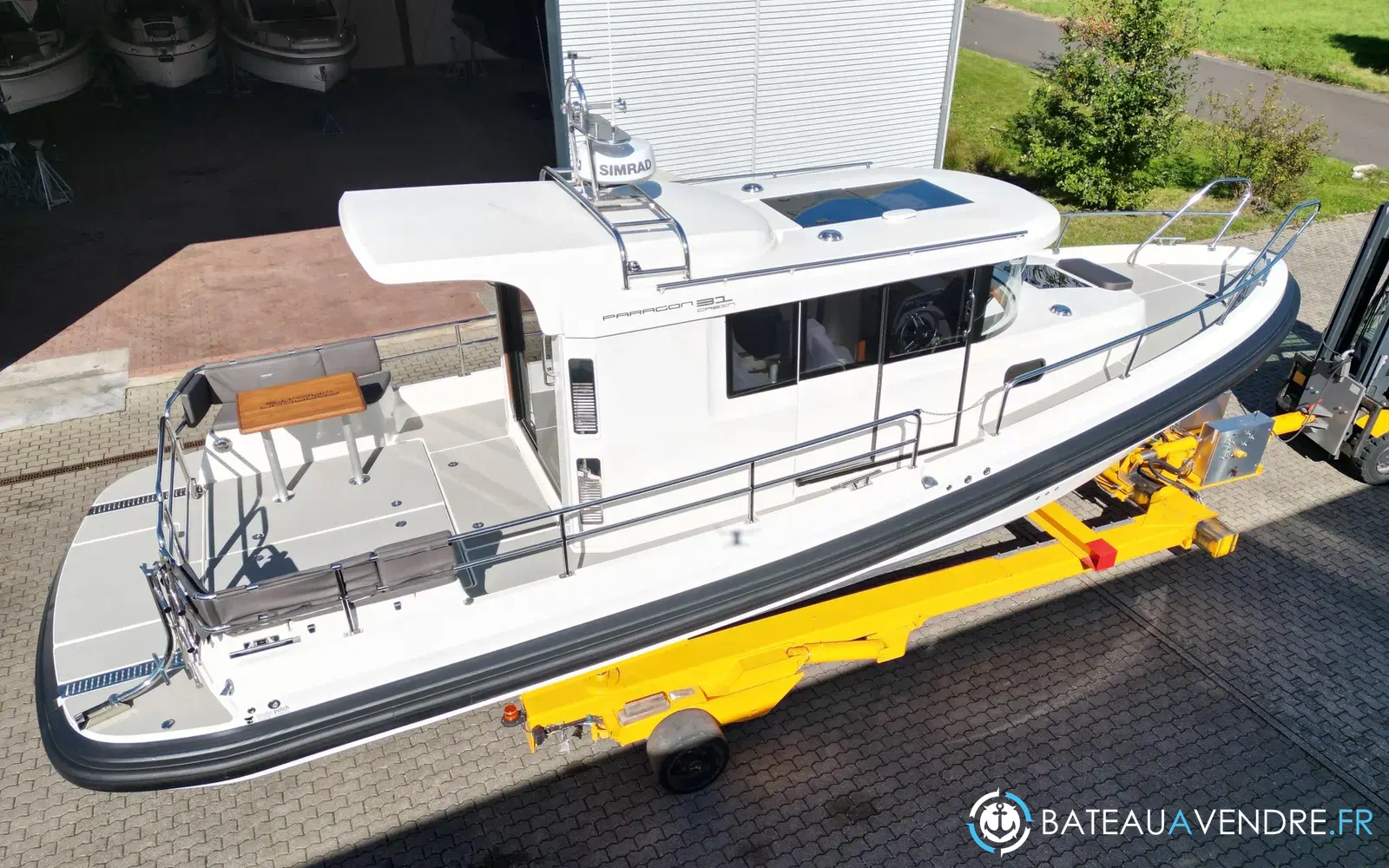 slider 6 Paragon Yachts Paragon 31