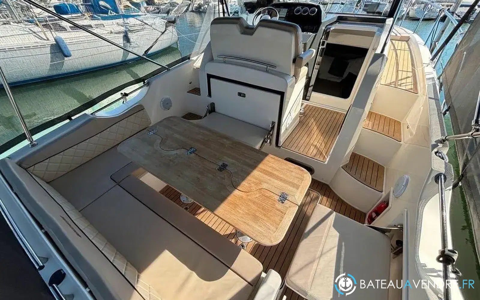 slider 26 Quicksilver Activ 875 Sundeck