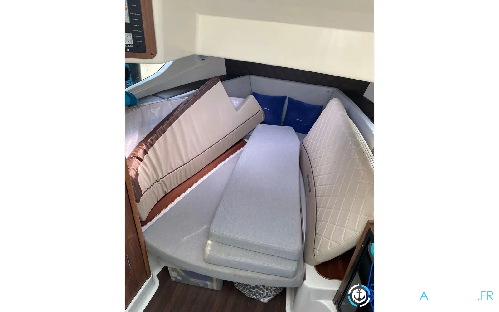slider 32 Quicksilver Activ 875 Sundeck
