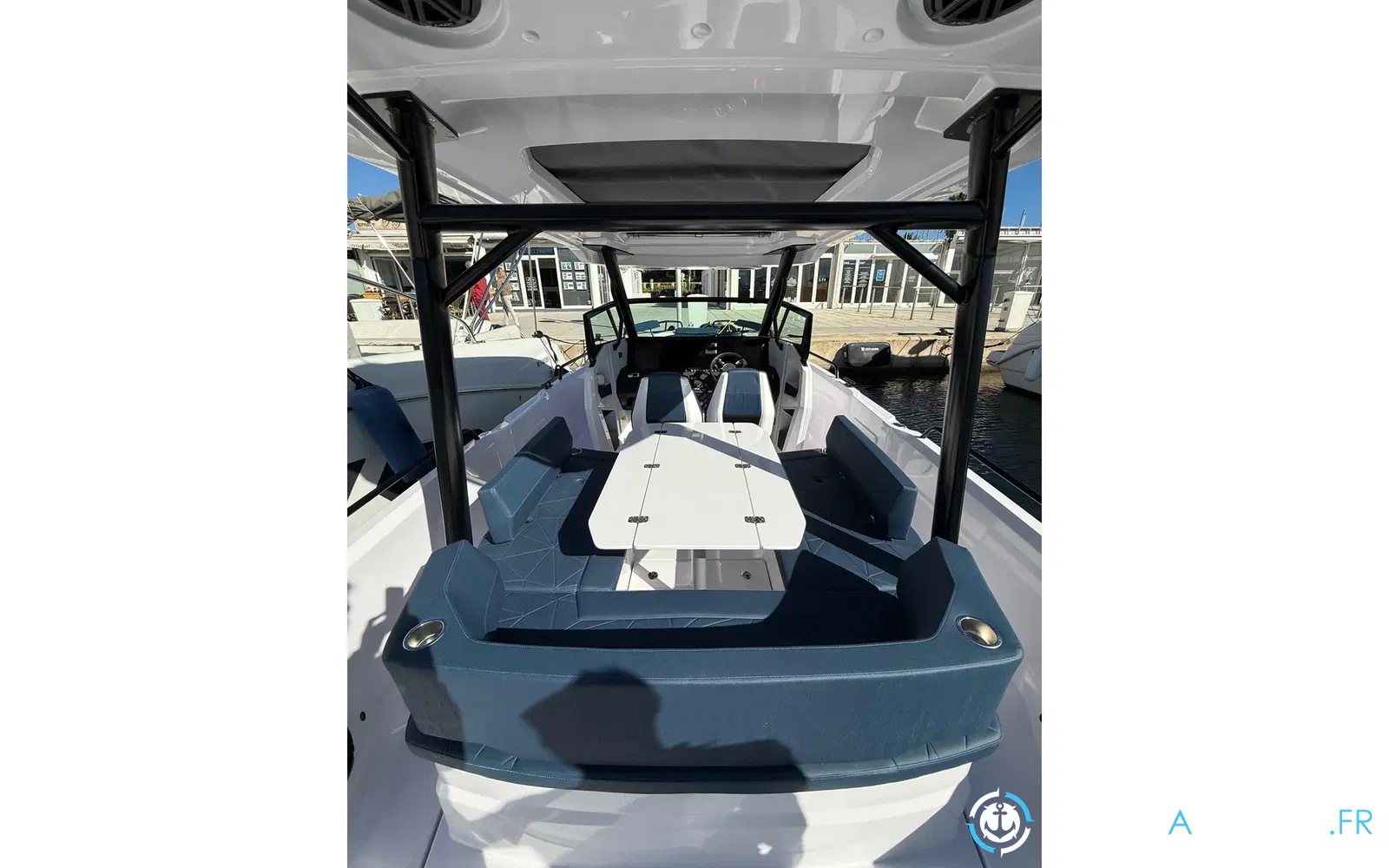 slider 9 Axopar 29 Sun Top