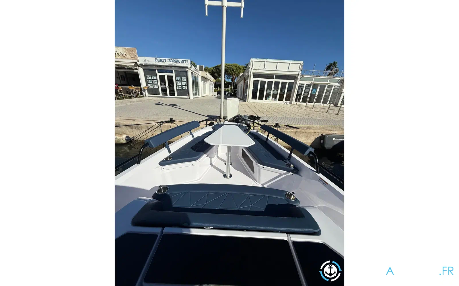 slider 6 Axopar 29 Sun Top