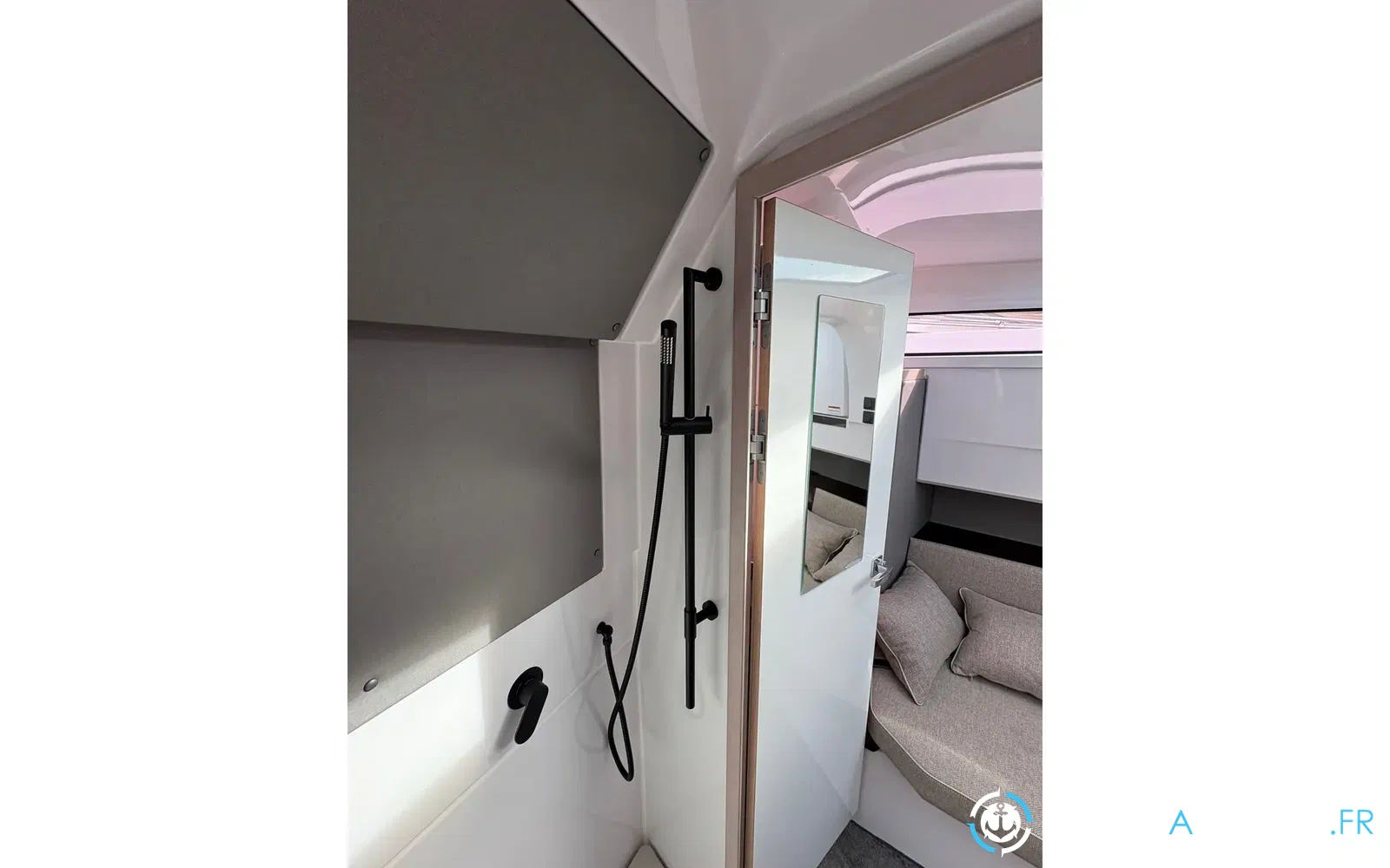 slider 23 Axopar 45 XC