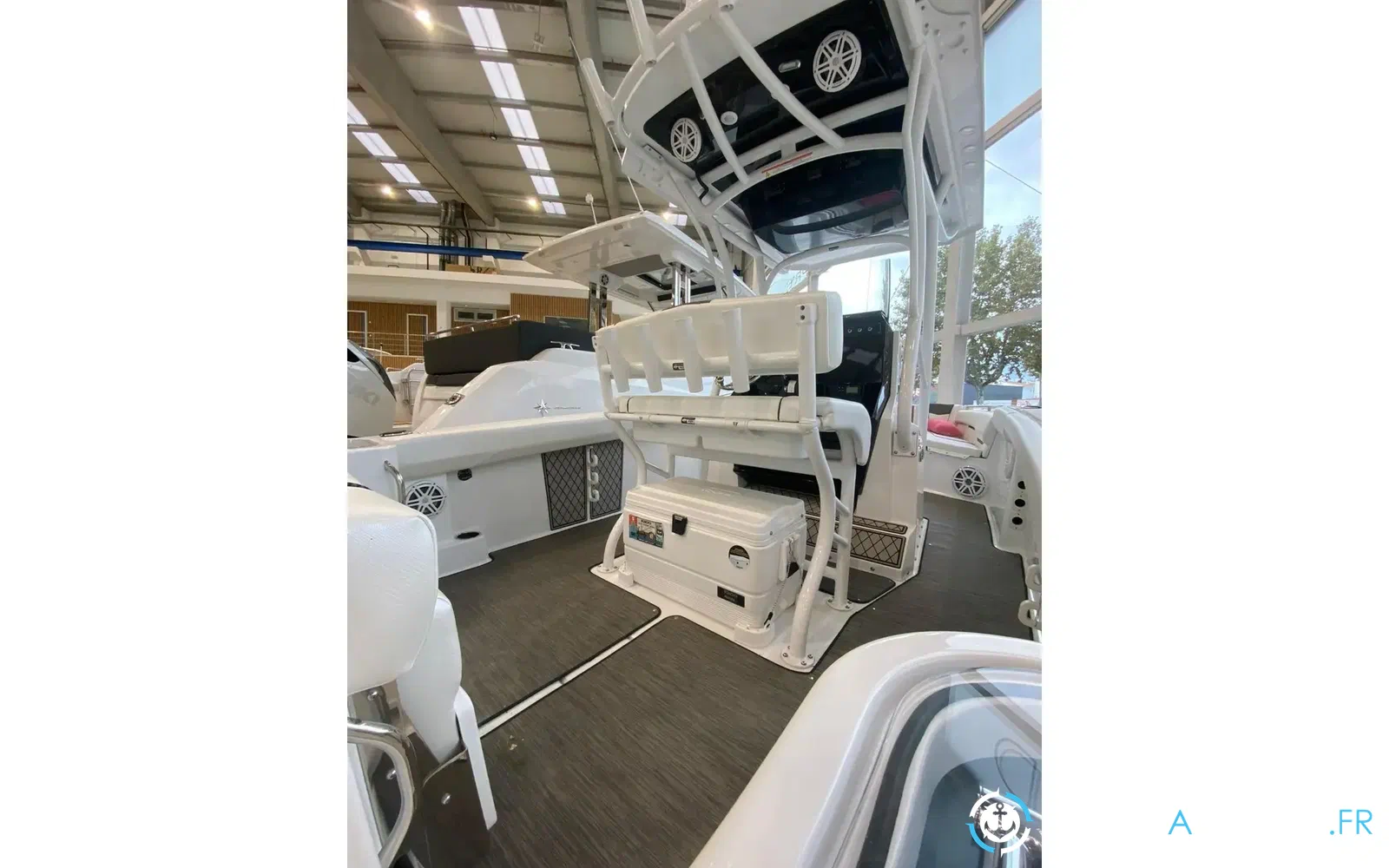 slider 10 Wellcraft Fisherman 242