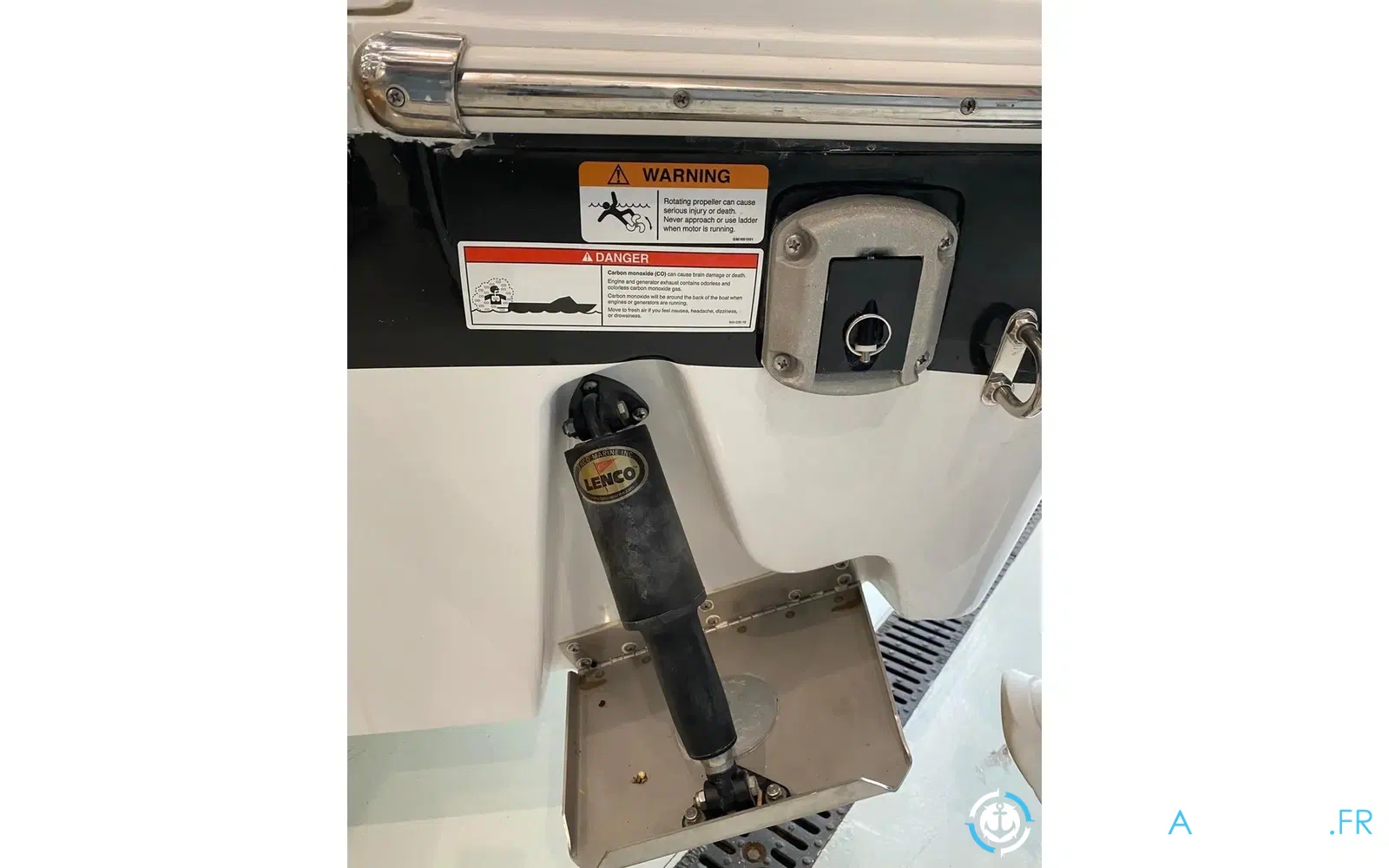 slider 23 Wellcraft Fisherman 242