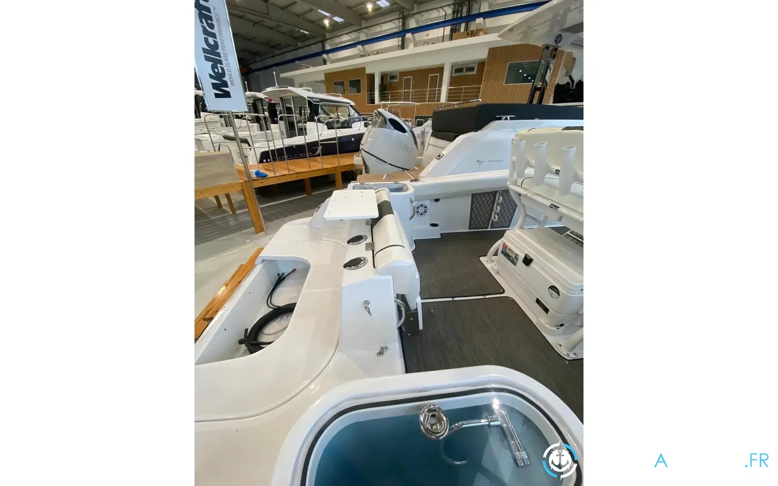 slider 25 Wellcraft Fisherman 242