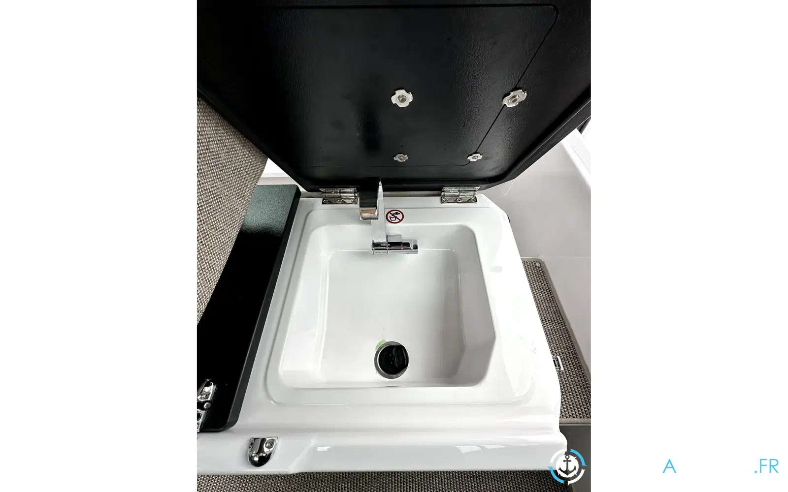 slider 29 Axopar 29 XC CROSS CABIN
