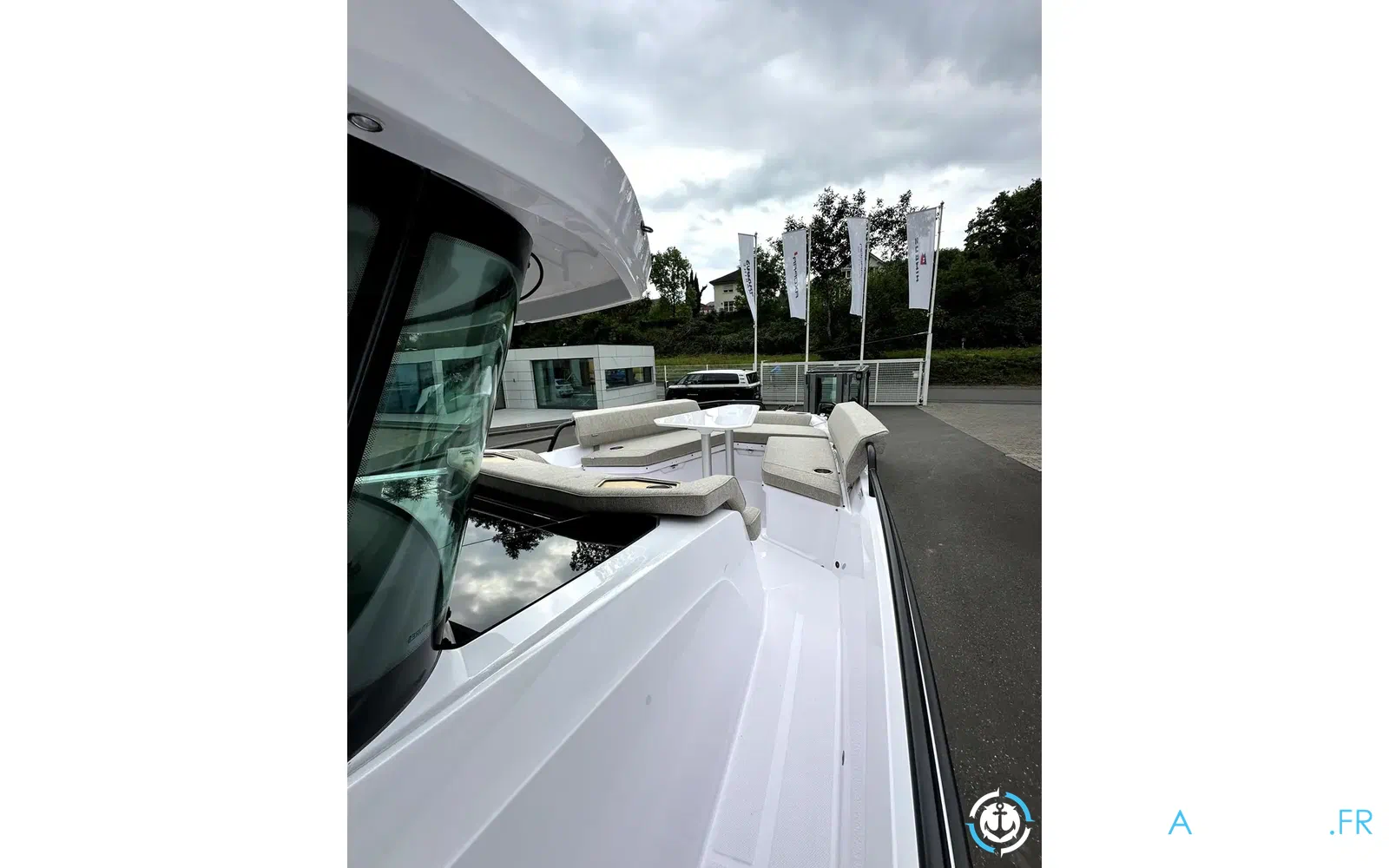 slider 36 Axopar 29 XC CROSS CABIN