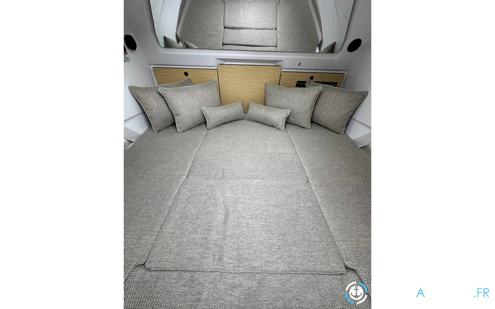 slider 44 Axopar 29 XC CROSS CABIN