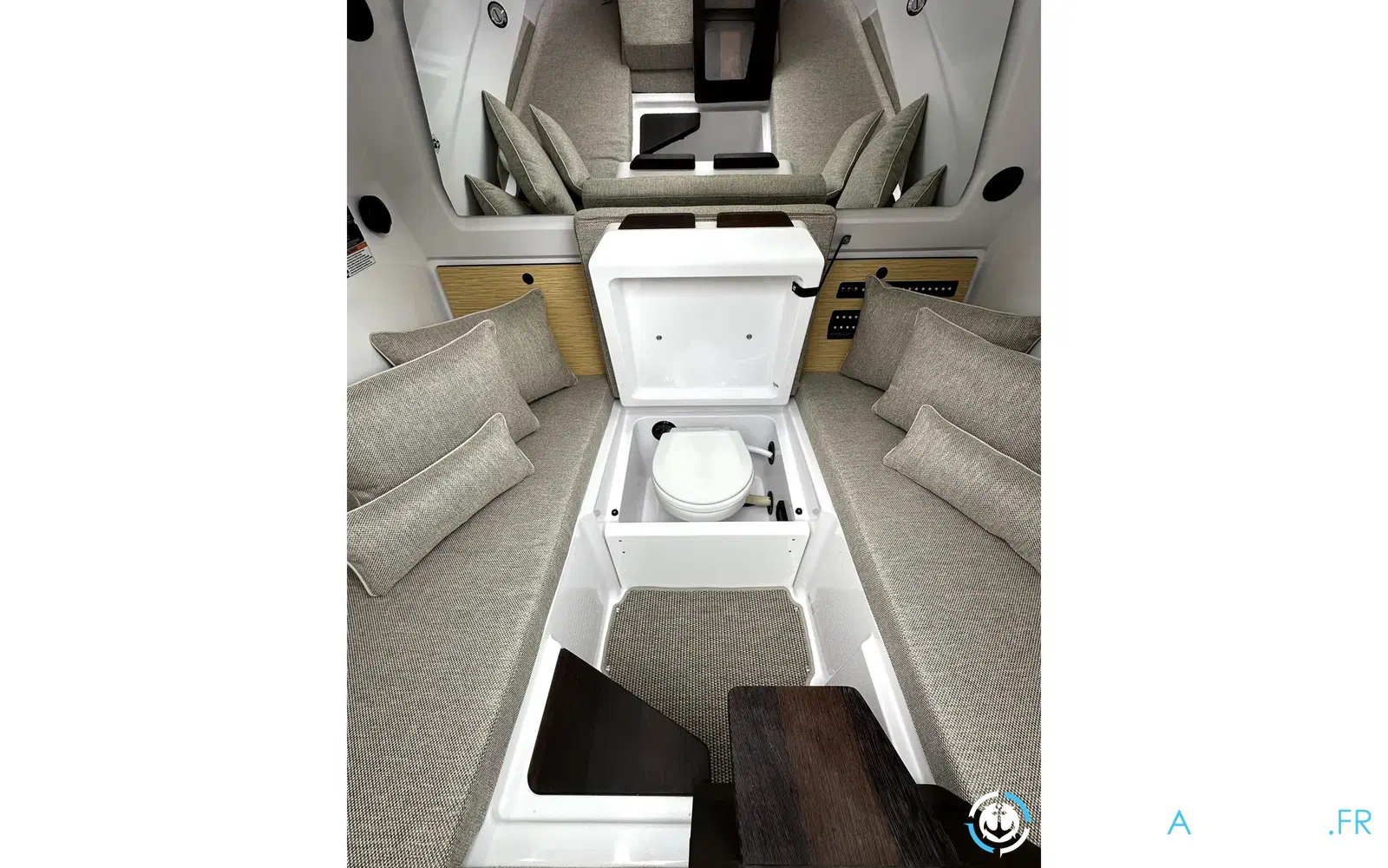 slider 45 Axopar 29 XC CROSS CABIN