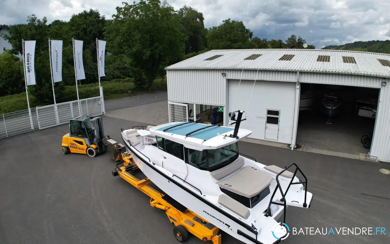 slider 6 Axopar 29 XC CROSS CABIN