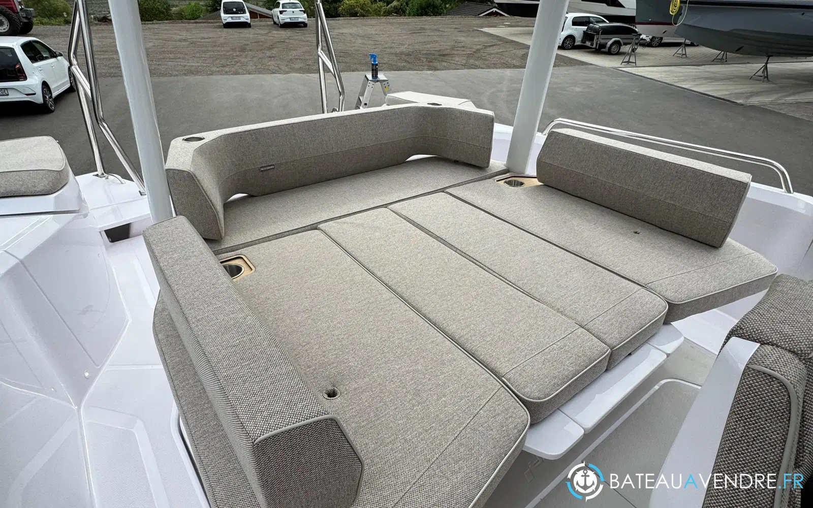 slider 33 Axopar 29 Sun Top