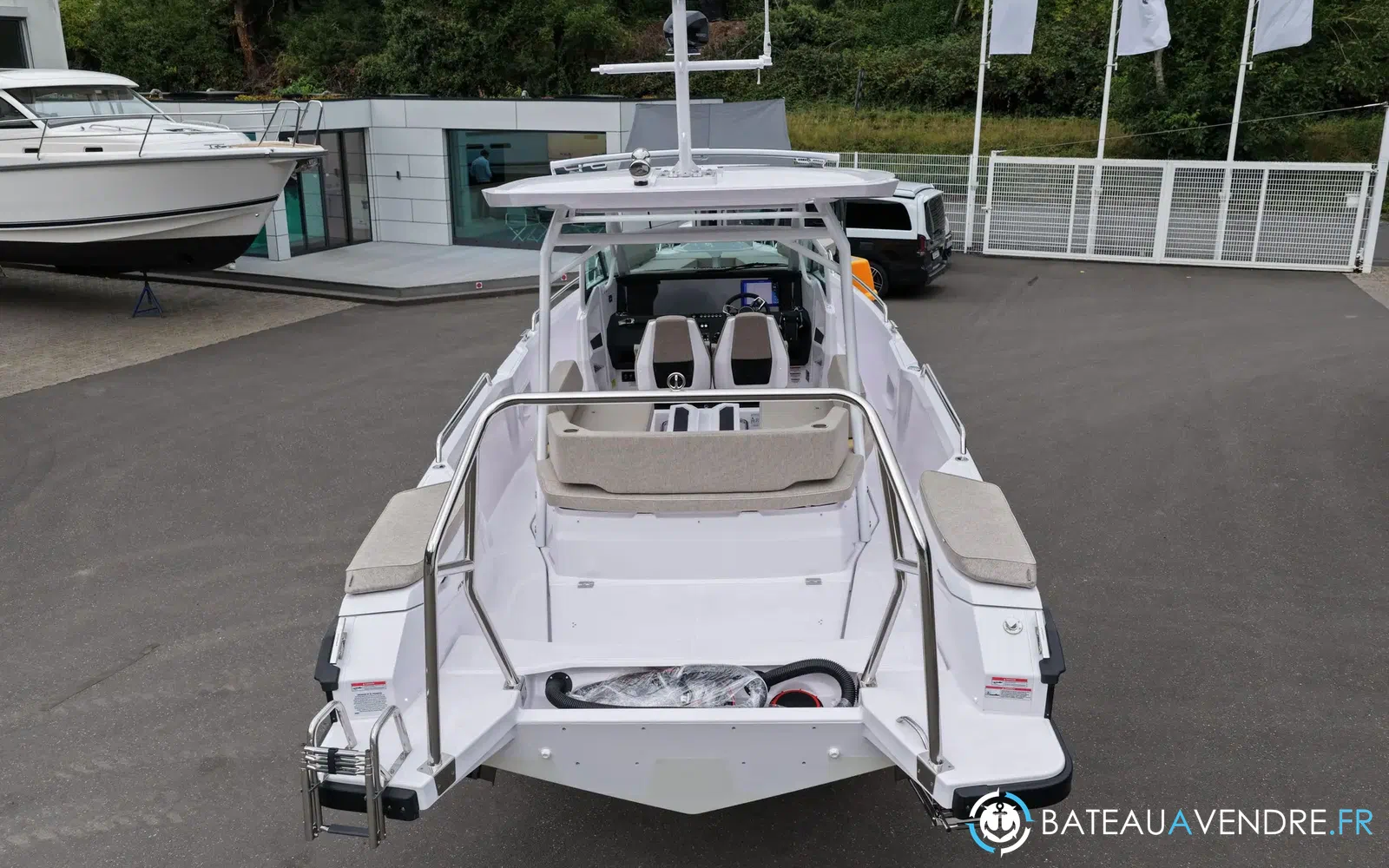 slider 7 Axopar 29 Sun Top