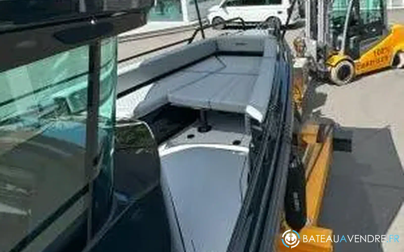 slider 24 Brabus Marine Shadow 500