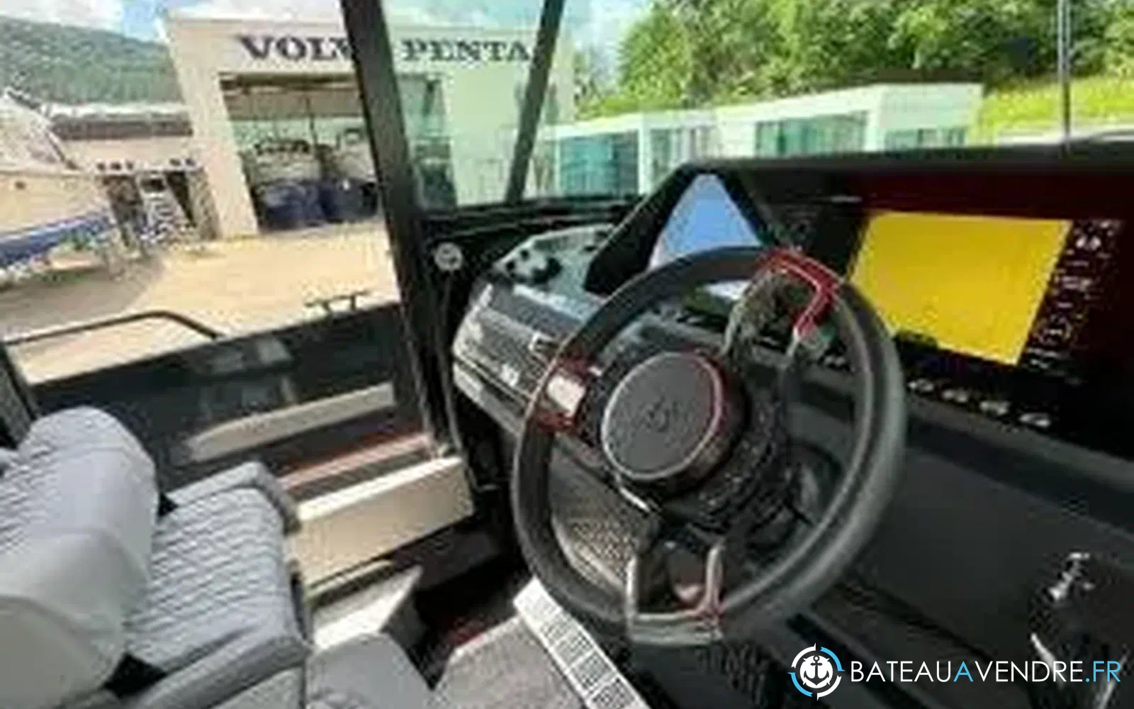 slider 32 Brabus Marine Shadow 500