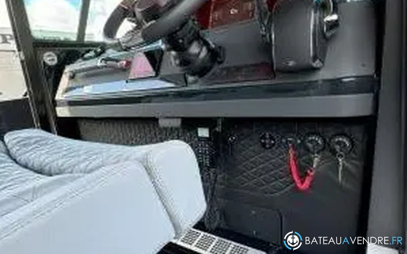 slider 33 Brabus Marine Shadow 500