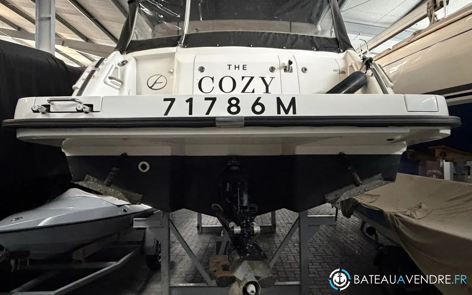 slider 11 Aquador 28 HT