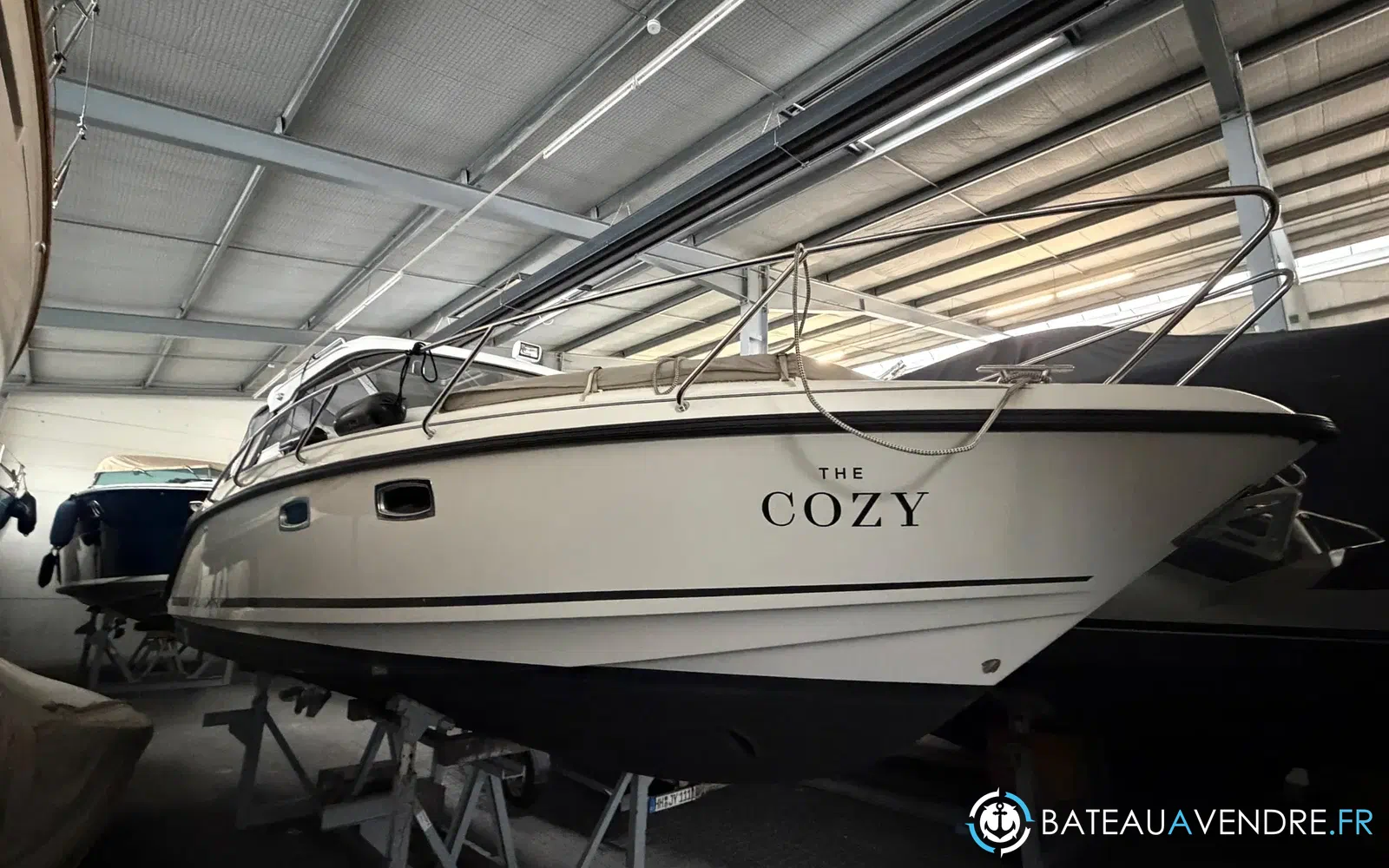 slider 13 Aquador 28 HT