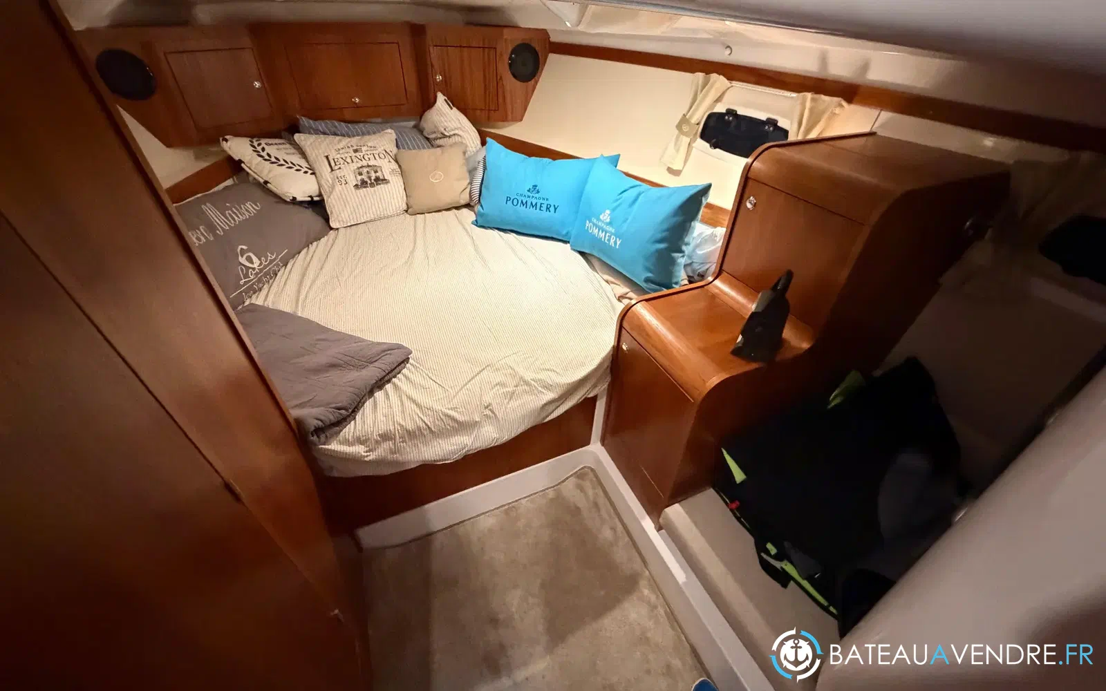 slider 27 Aquador 28 HT