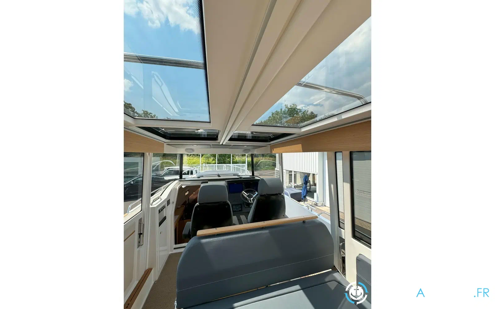 slider 52 Nimbus C11