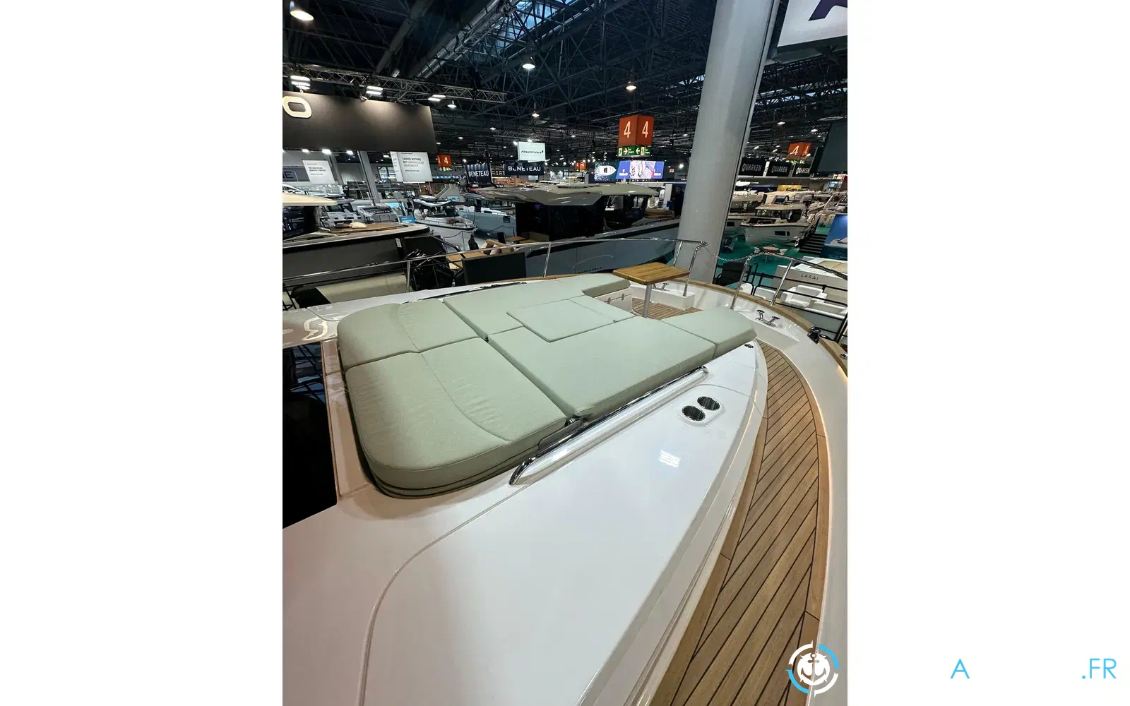 slider 37 Nimbus 495
