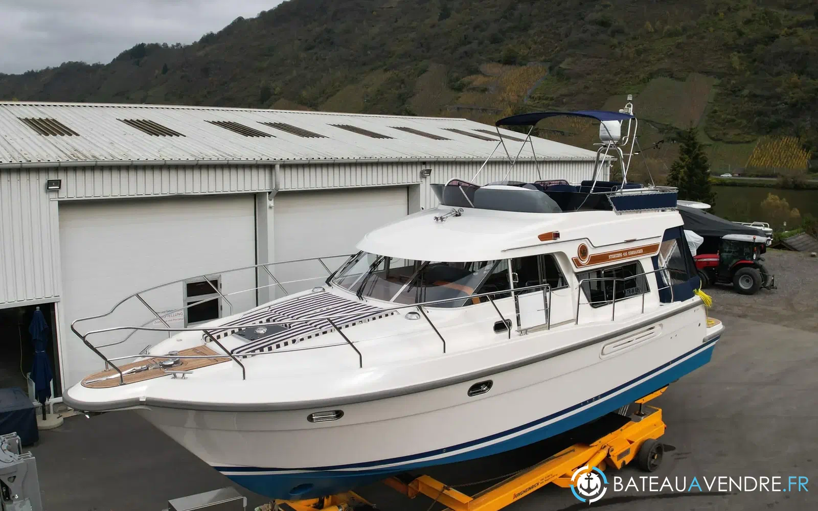 slider 0 Storebro 410 Commander