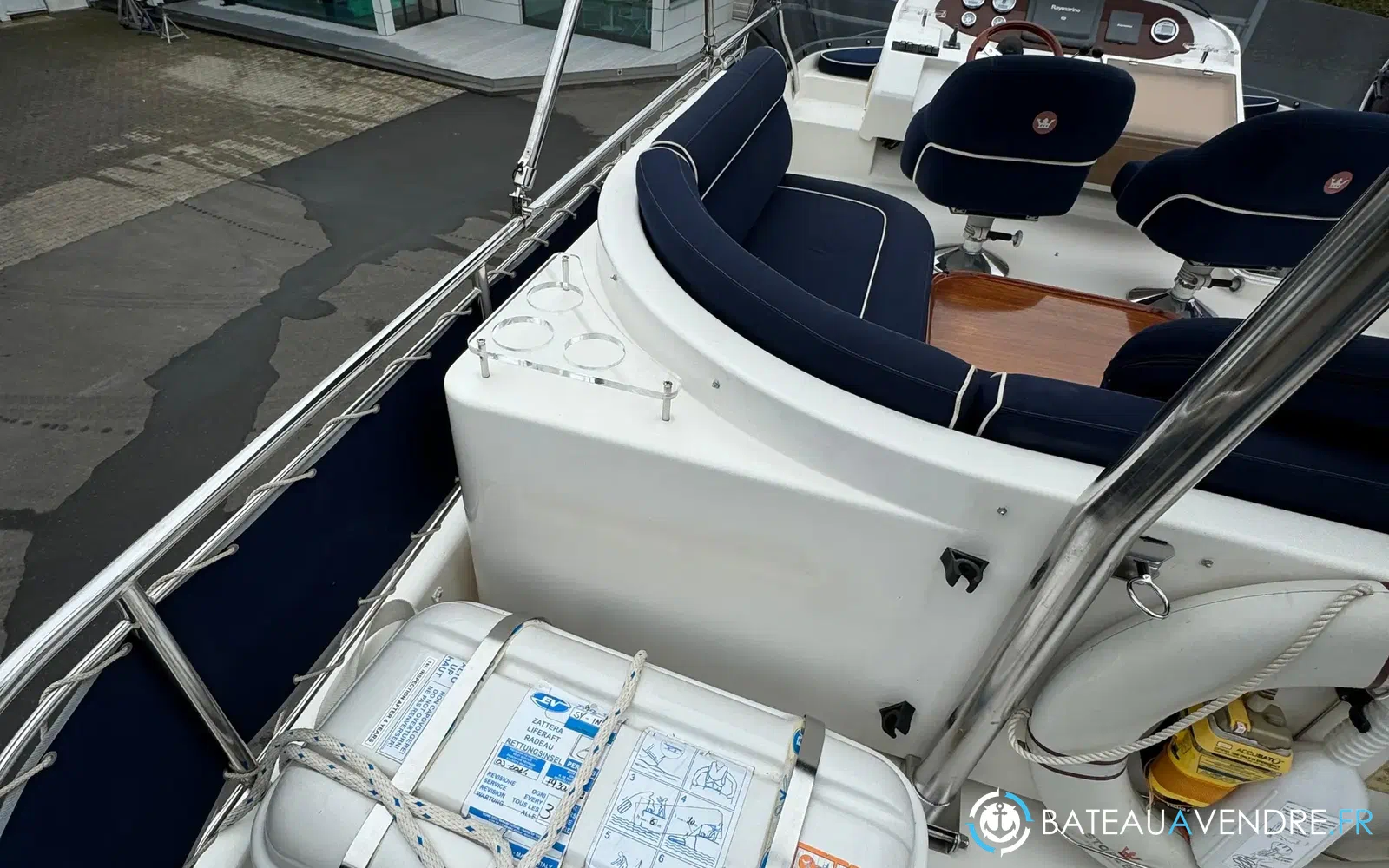 slider 15 Storebro 410 Commander