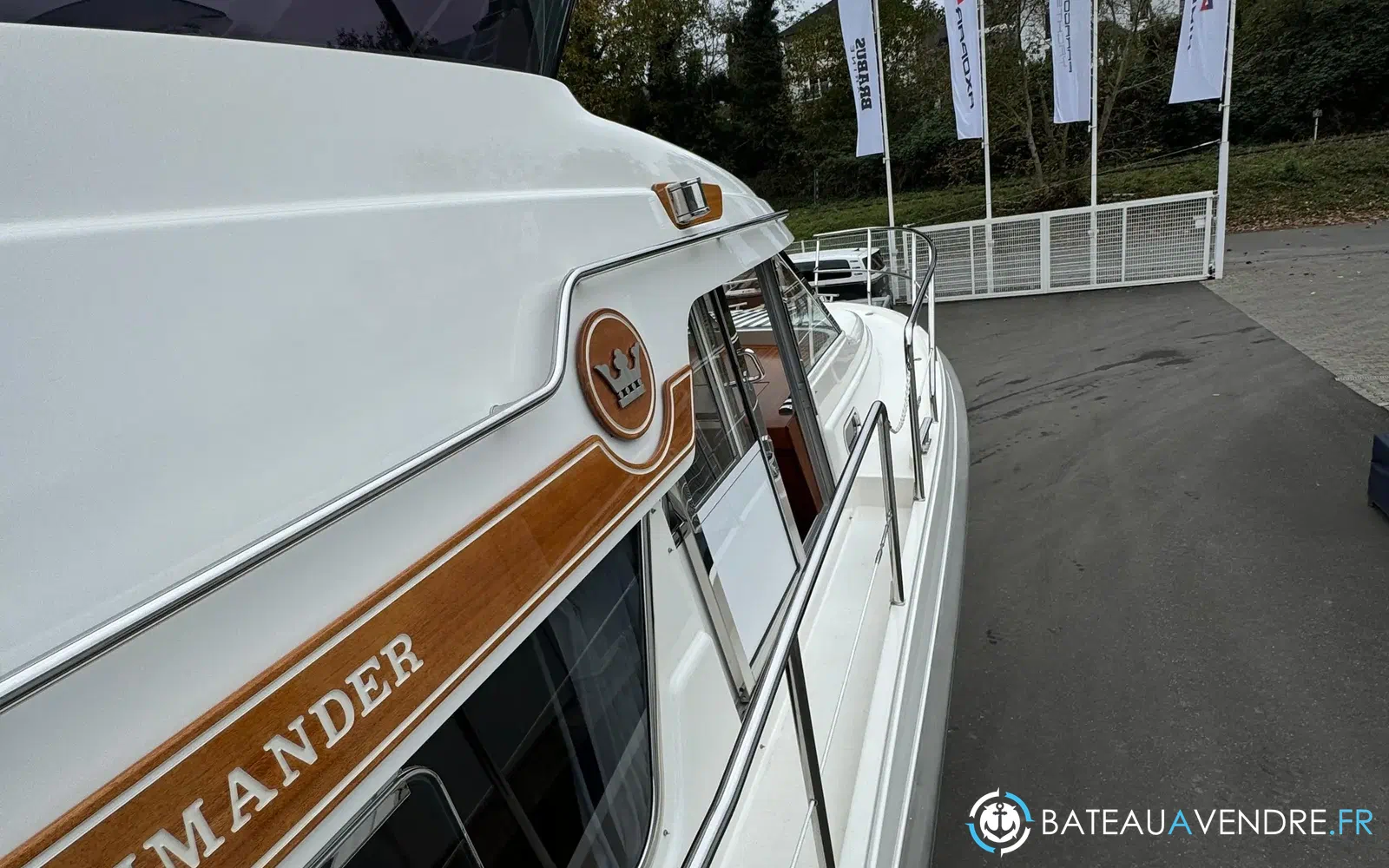 slider 23 Storebro 410 Commander