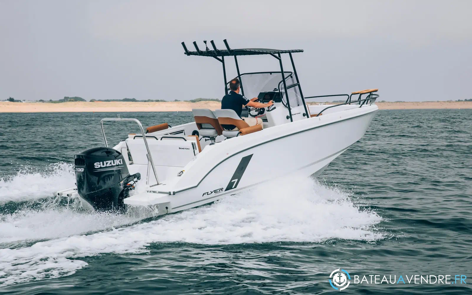 slider 16 Beneteau Flyer 7 SPACEdeck