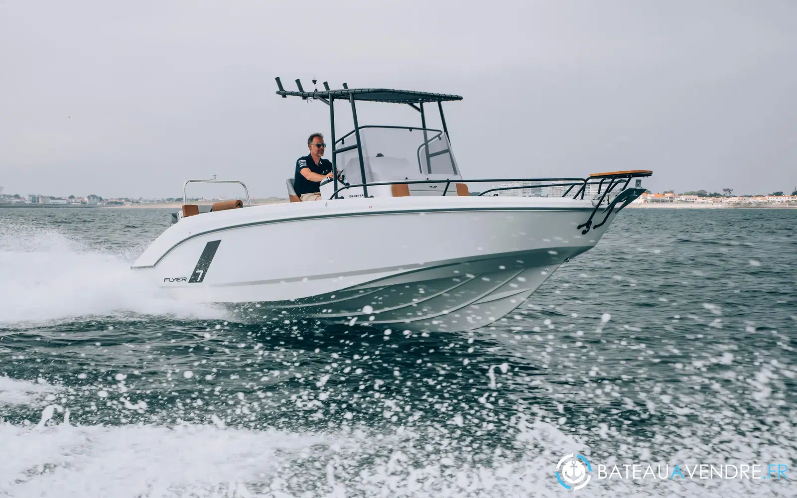 slider 17 Beneteau Flyer 7 SPACEdeck