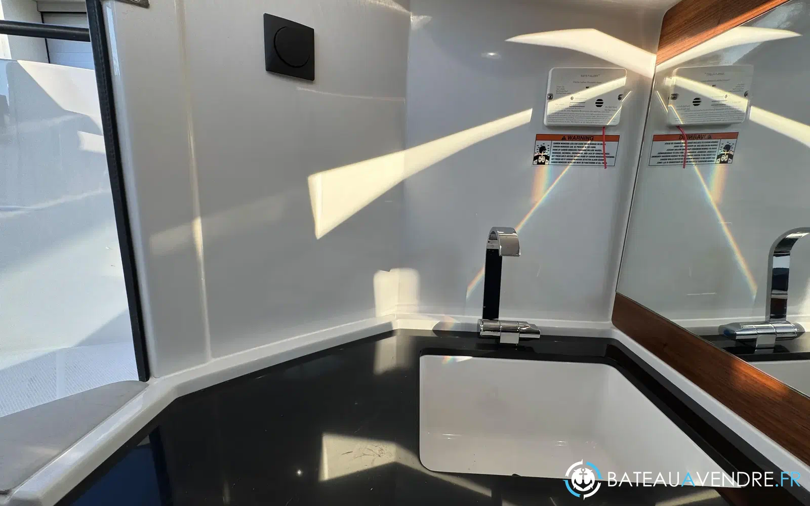 slider 38 Axopar 28 Open