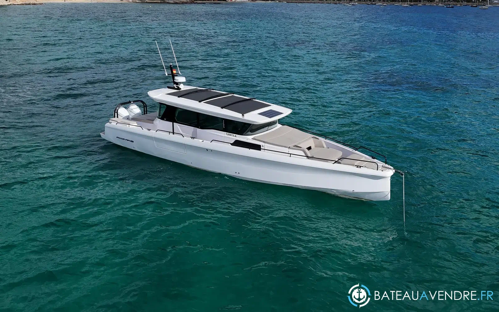 slider 0 Axopar 45 Cross Cabin - Aft Cabin