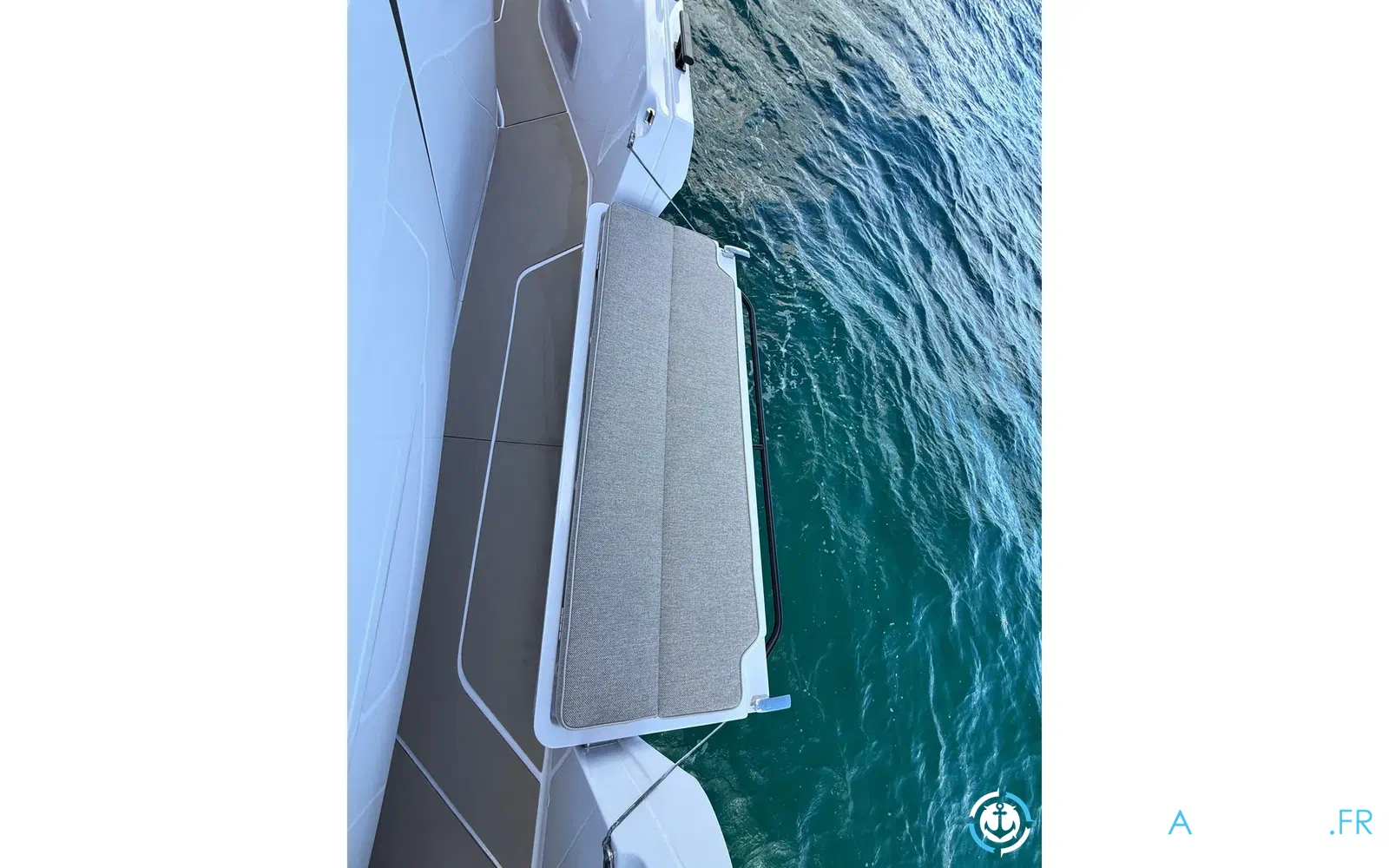 slider 24 Axopar 45 Cross Cabin - Aft Cabin