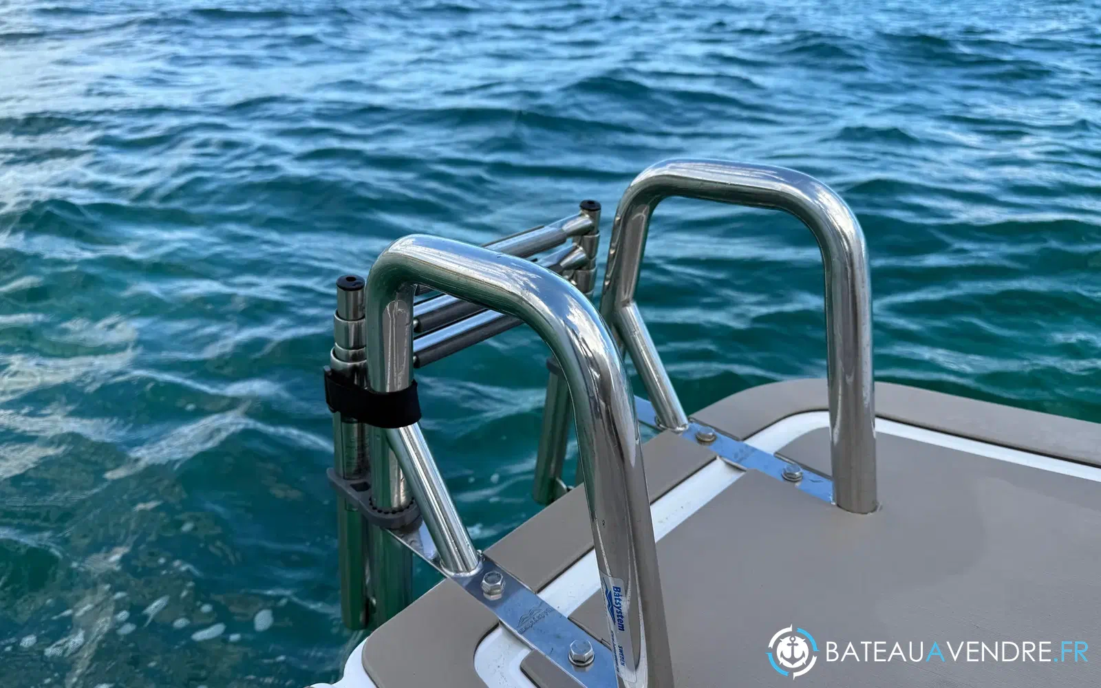 slider 27 Axopar 45 Cross Cabin - Aft Cabin