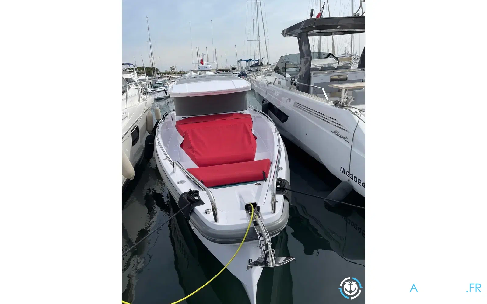 slider 14 Axopar 37 SC