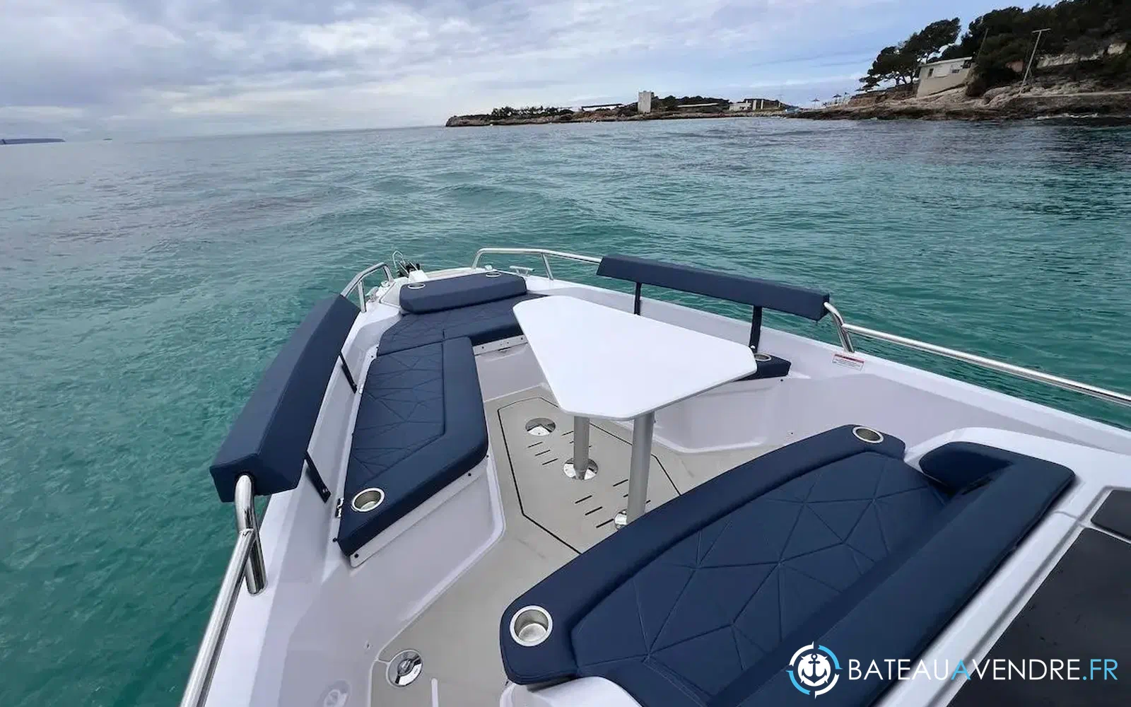 slider 14 Axopar 29 XC CROSS CABIN