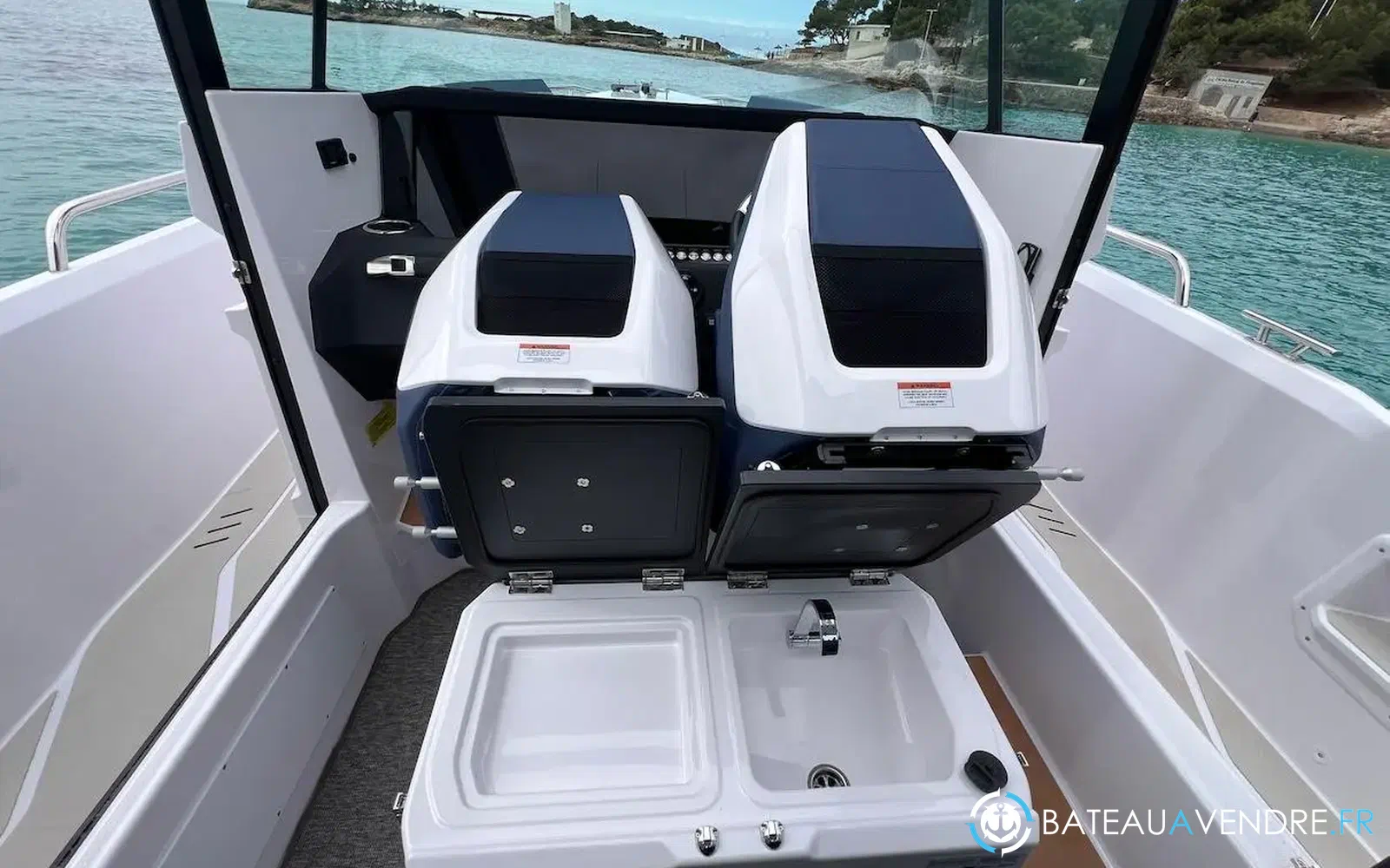 slider 23 Axopar 29 XC CROSS CABIN